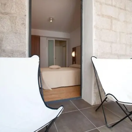 En Aparte Aparthotel 3*