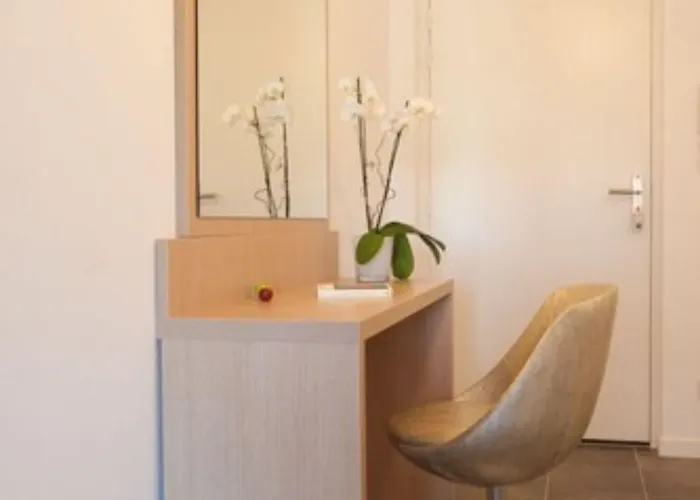 Appart hôtel En Aparté 3*