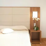 Aparthotel En Aparte Porto-Vecchio (Corsica)