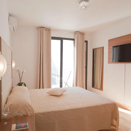Appart hôtel En Aparté 2*