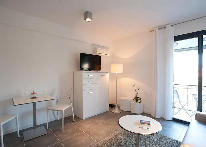 Aparthotel En Aparte Porto-Vecchio (Corsica)